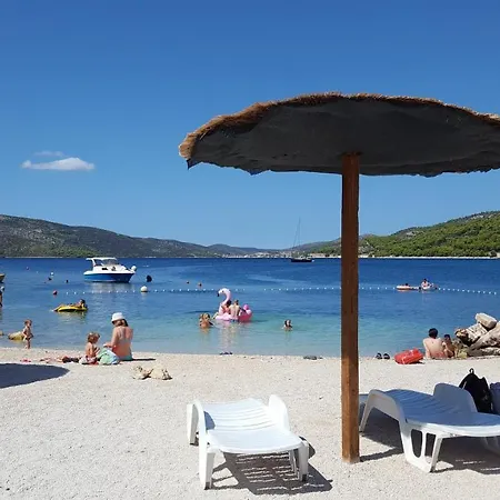Twin Seget Vranjica 5160a 3* Trogir